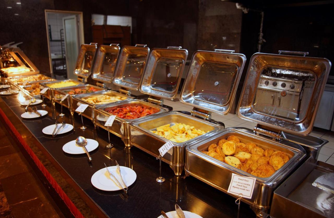 The Green Park Pendik Istanbul Luaran gambar A buffet at a hotel
